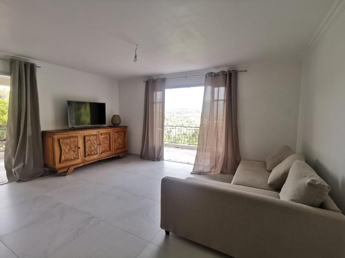 Sejour En Pleine Nature, Vue Imprenable, Jacuzzi Contes (Alpes-Maritimes) Exterior foto